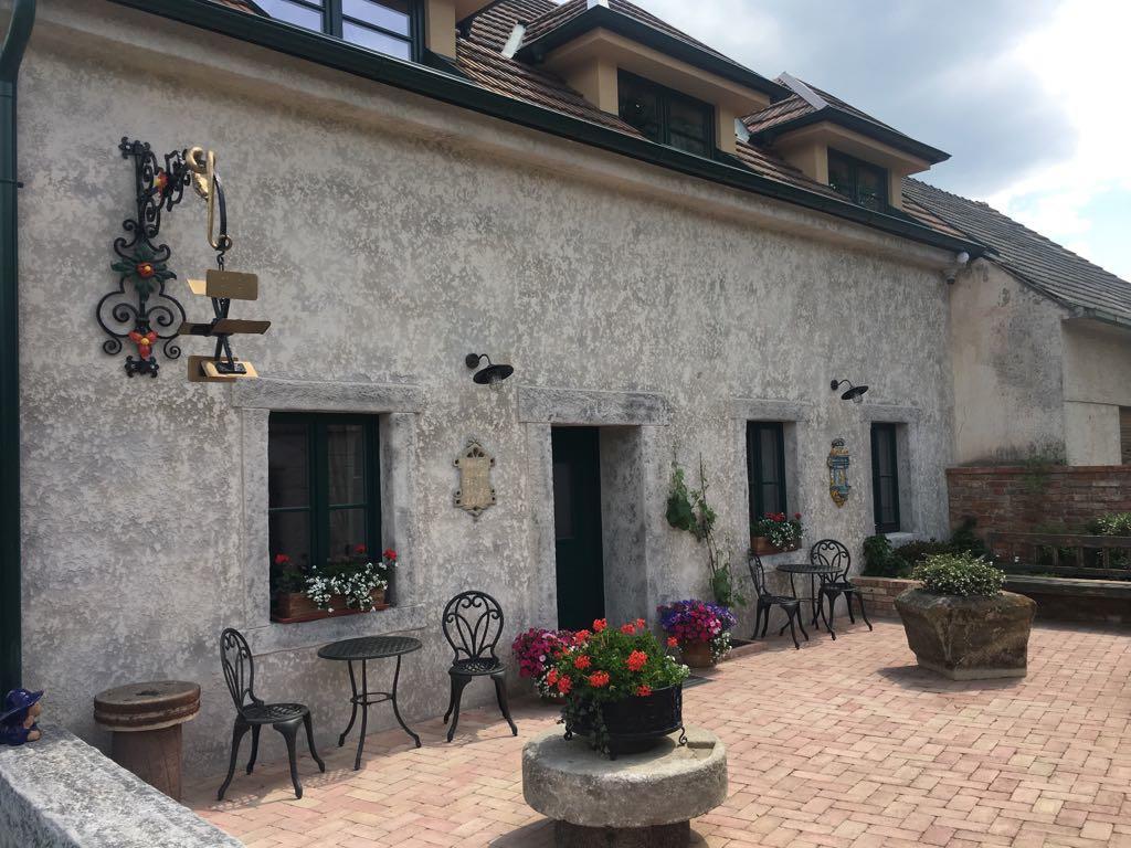 Boutique Hotel Pri Mlyne Lozorno Exterior foto